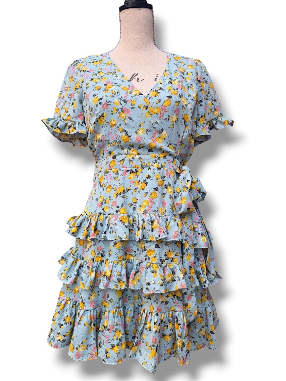 NWOT Lulu's  Floral Tiered Ruffle Mini Dress Size- M Fairy Wedding Guest Dainty - Picture 3 of 10